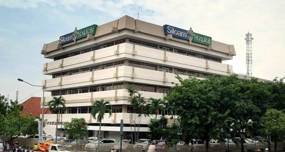 35781016_Siloam_Hospitals_Surabaya.webp